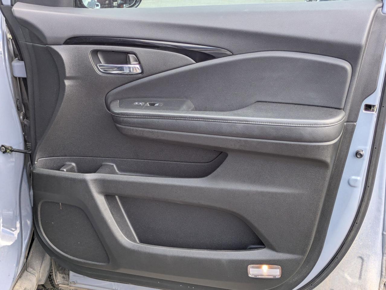 2022 Honda Pilot Touring 7-Passenger Castroville TX