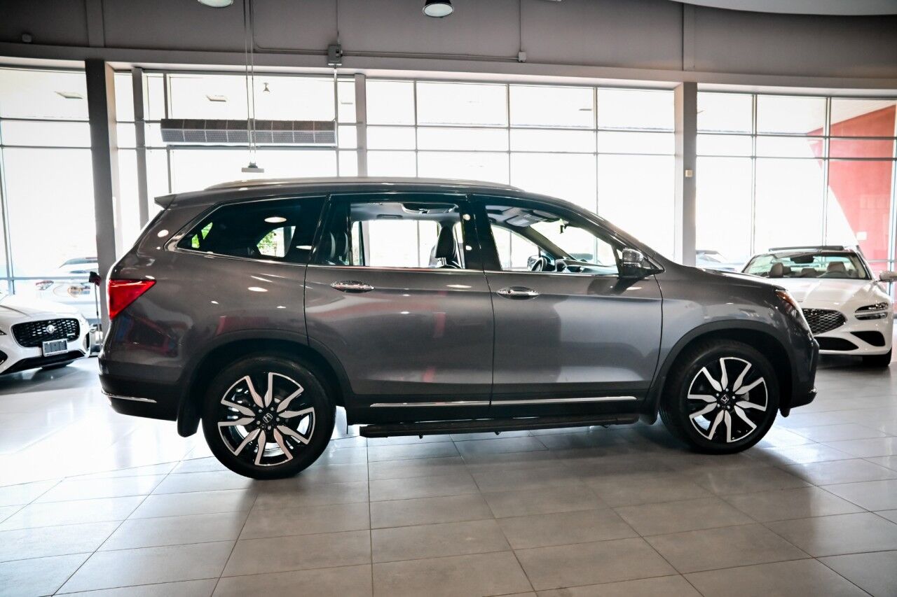 2022 Honda Pilot Touring photo 4