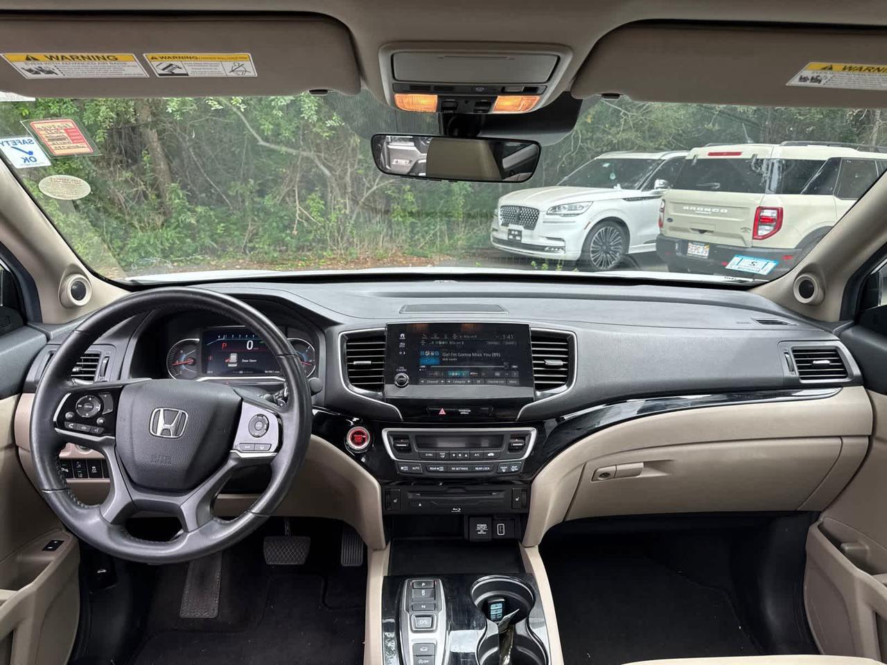 2022 Honda Pilot Touring 8-Passenger Dartmouth MA