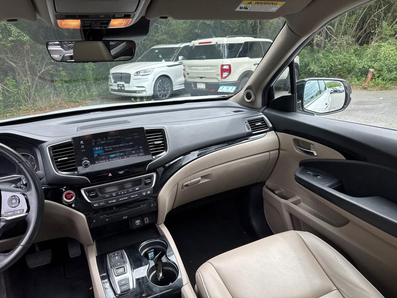 2022 Honda Pilot Touring 8-Passenger Dartmouth MA