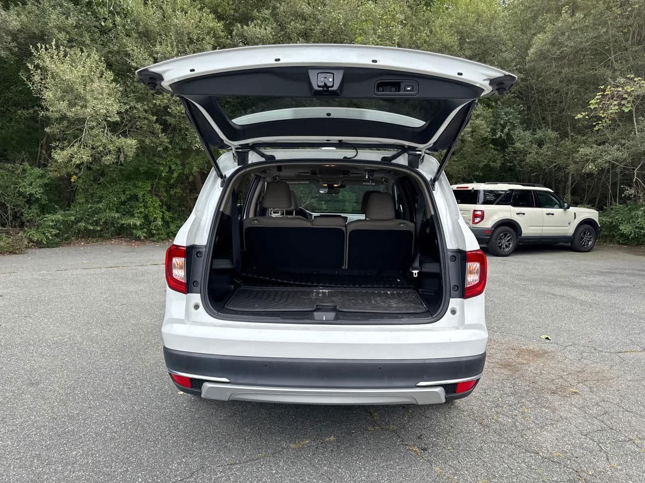 2022 Honda Pilot Touring 8-Passenger Dartmouth MA