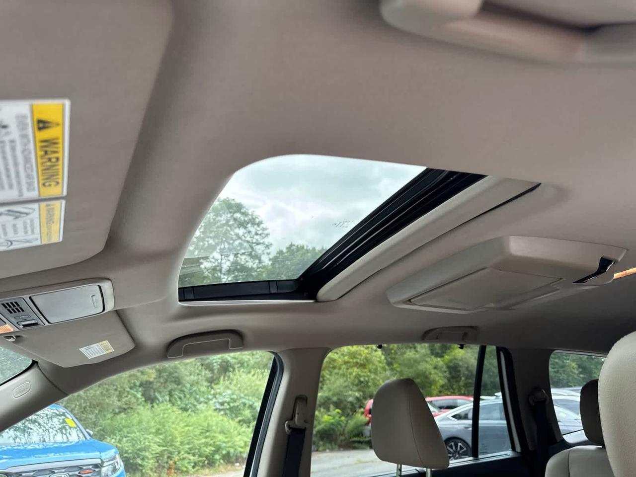 2022 Honda Pilot Touring 8-Passenger Dartmouth MA
