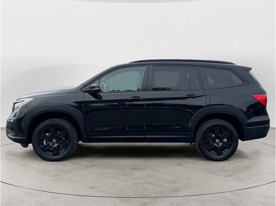 2022 Honda Pilot TrailSport SUV 4D