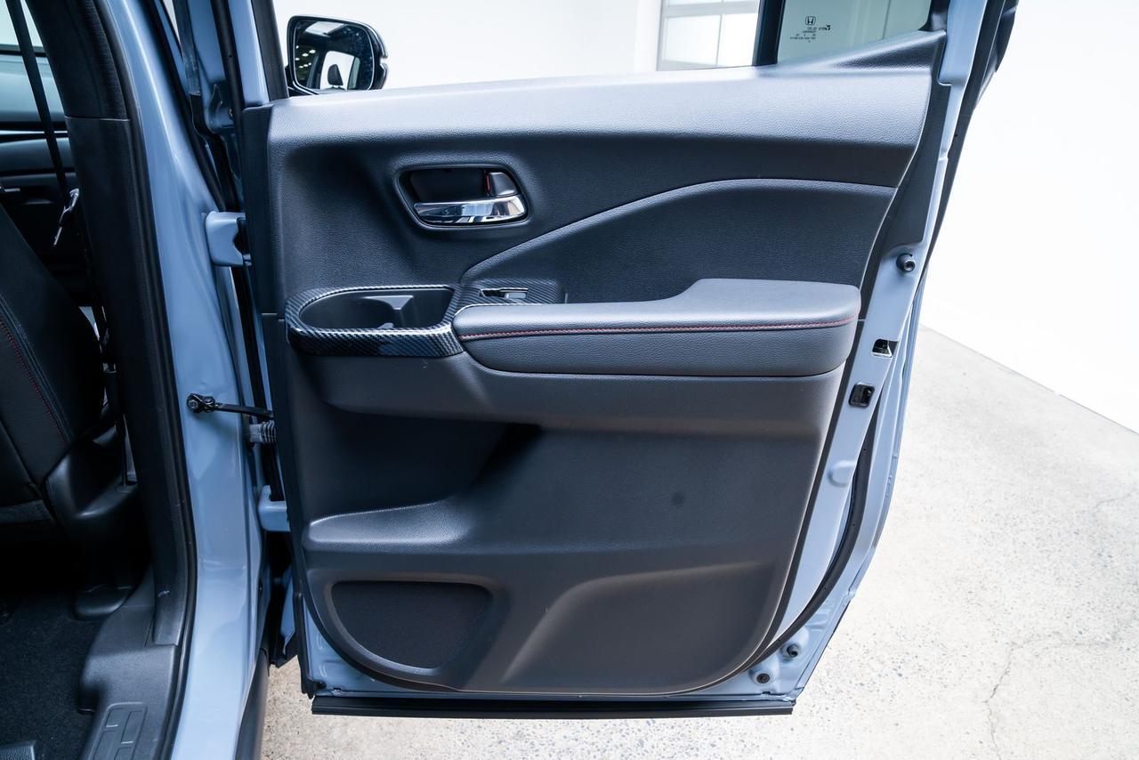 2022 Honda Ridgeline Black Edition Heated Seats HPD Black Package Portland OR
