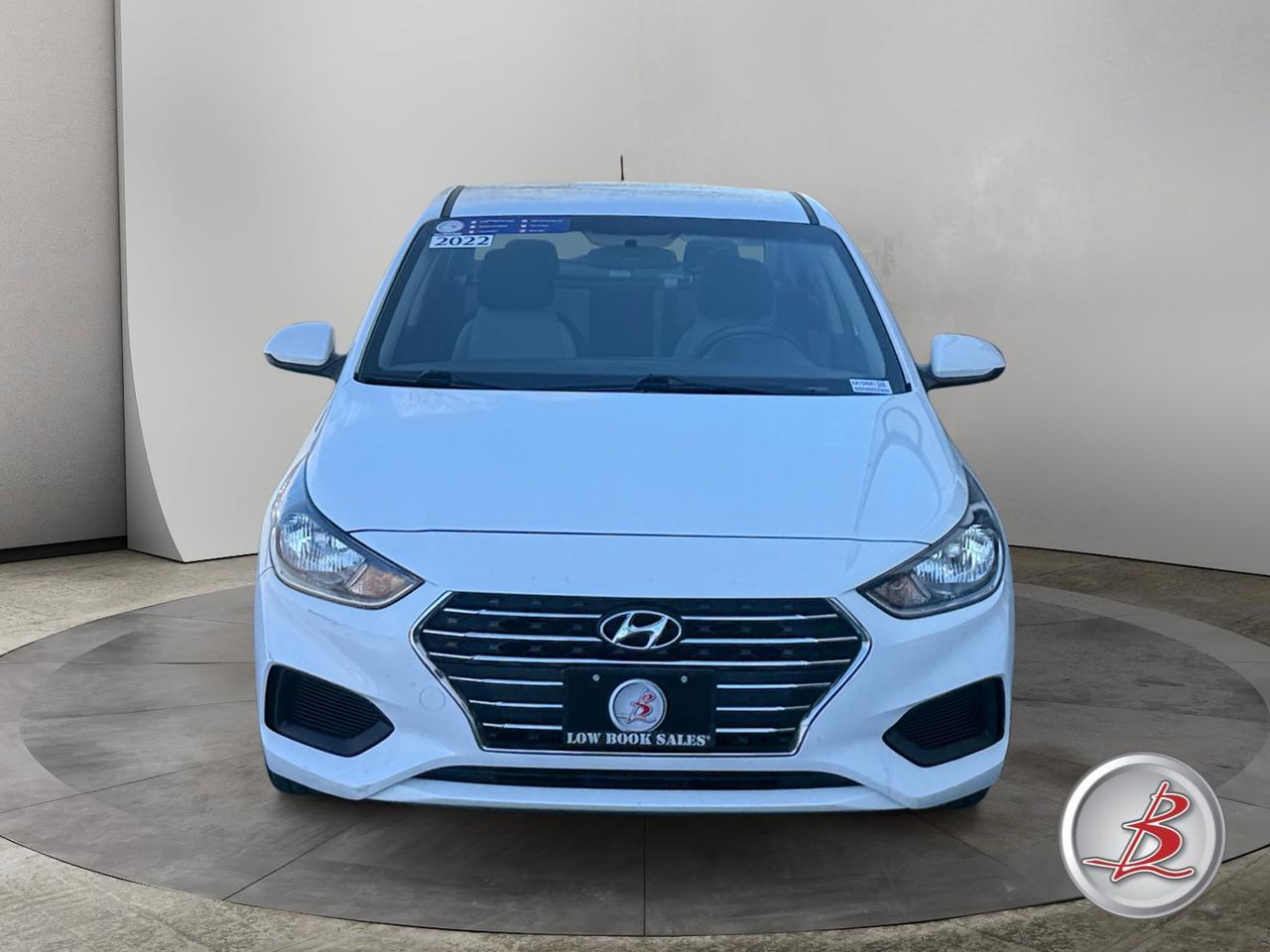 2022 Hyundai ACCENT SE