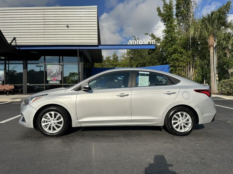 2022 Hyundai Accent SEL