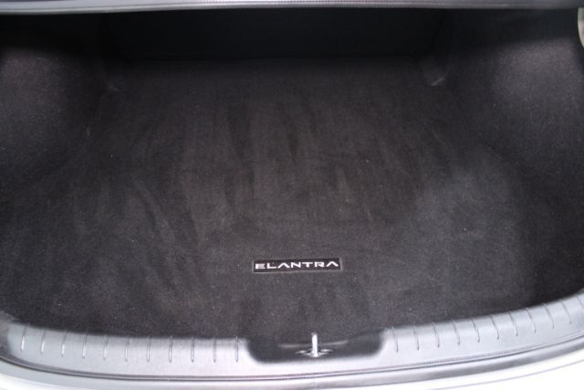 2022 Hyundai Elantra Hybrid Blue Chantilly VA