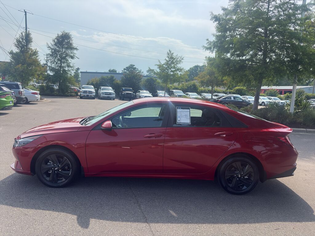 2022 Hyundai Elantra Hybrid Blue Wilmington NC