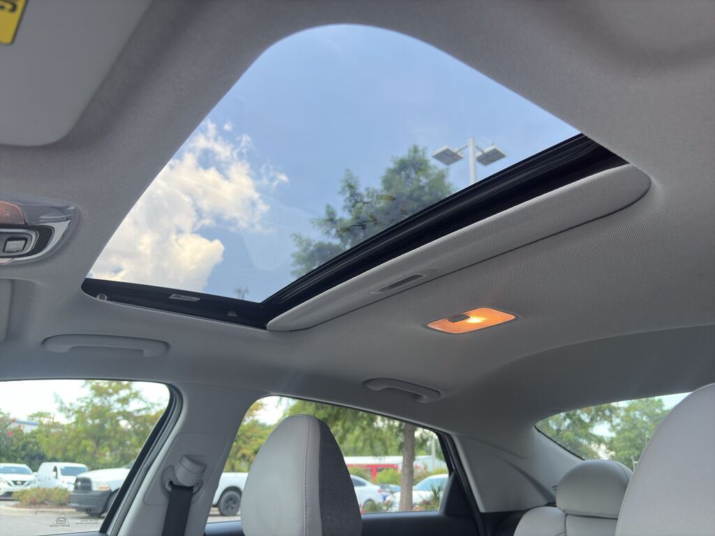 2022 Hyundai Elantra Limited Wilmington NC
