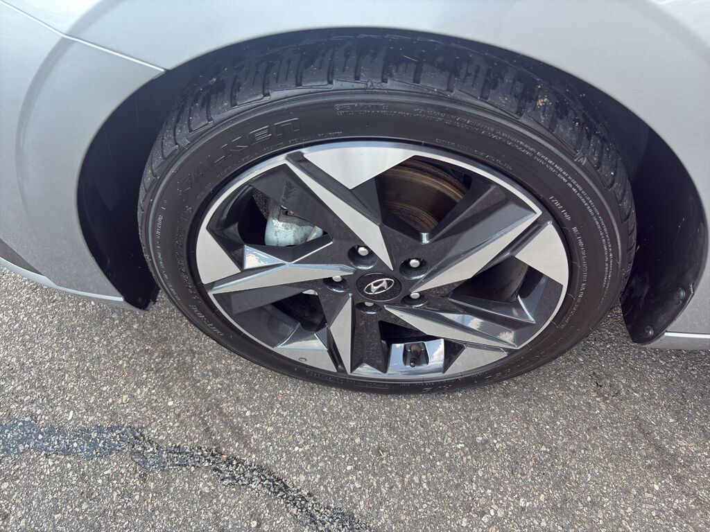 2022 Hyundai Elantra Limited Wilmington NC