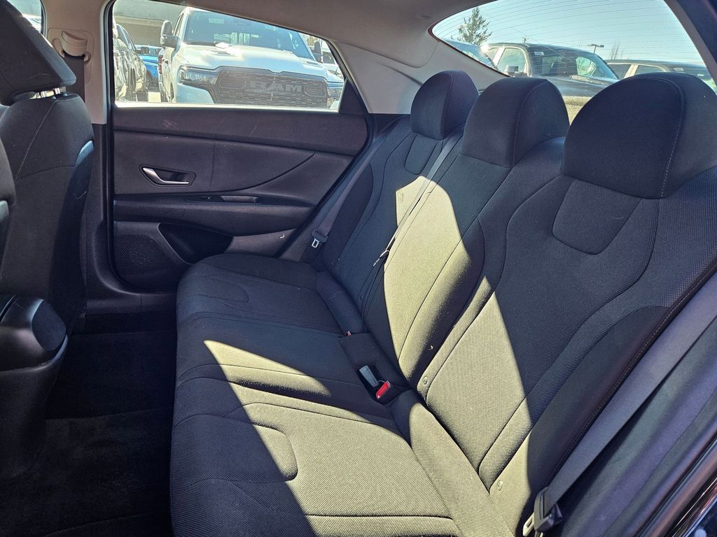 2022 Hyundai Elantra SE Gresham OR