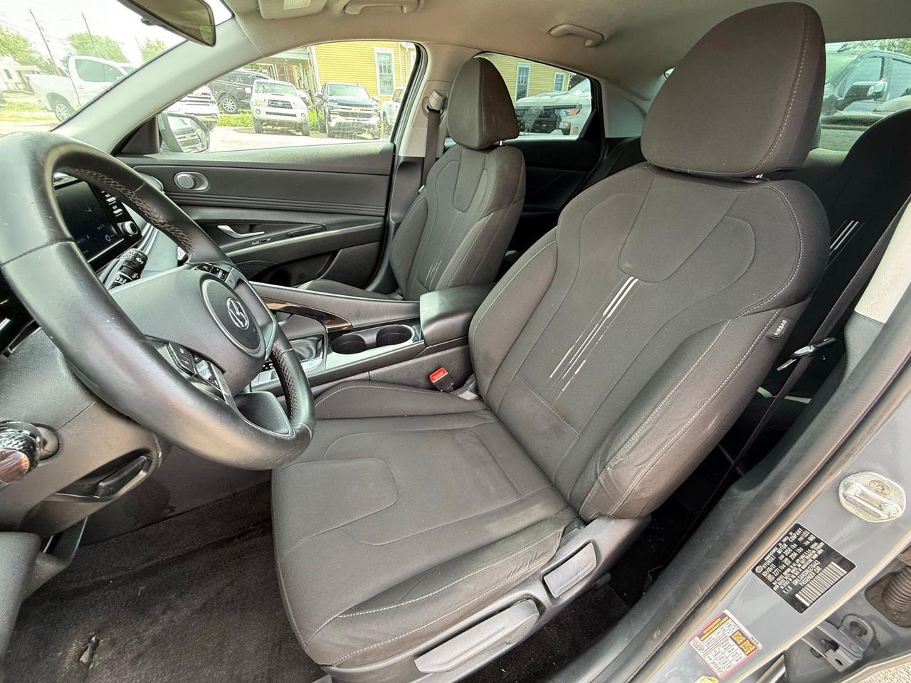 2022 Hyundai Elantra SEL Crestwood KY