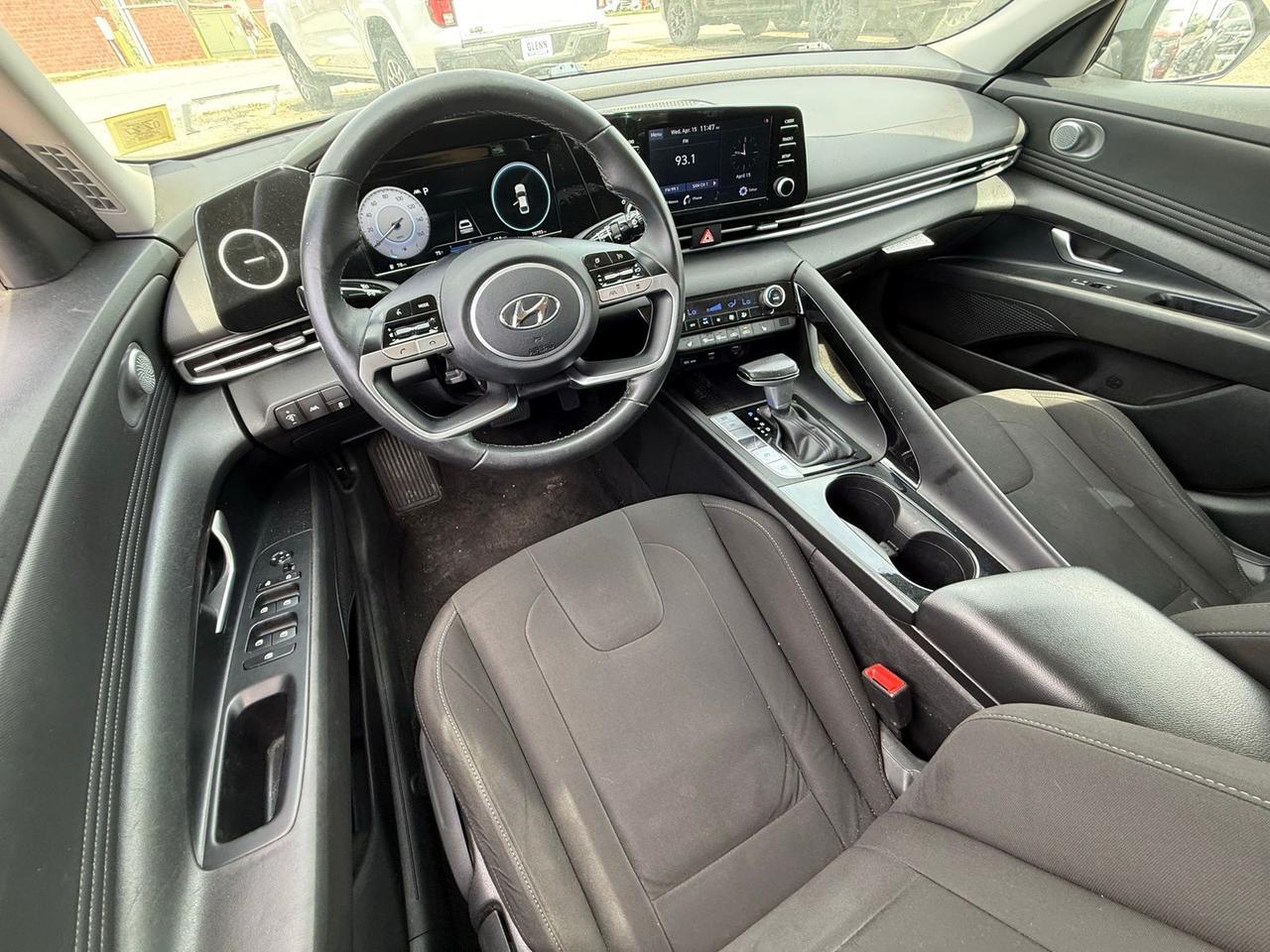 2022 Hyundai Elantra SEL Crestwood KY