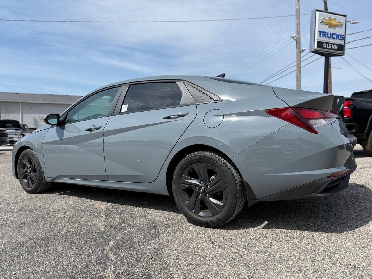 2022 Hyundai Elantra SEL Crestwood KY