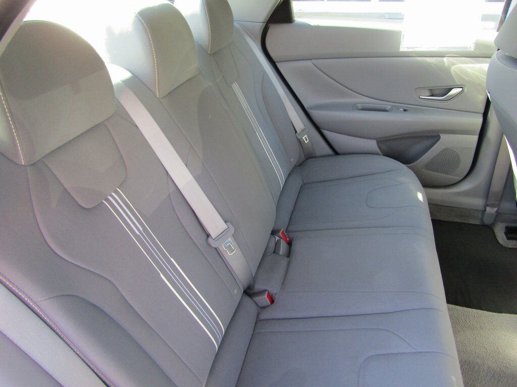 2022 Hyundai Elantra SEL Mountain Home ID