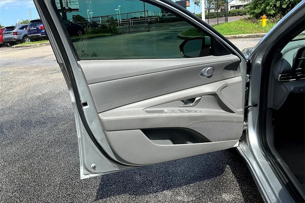 2022 Hyundai Elantra SEL Sedan 4D Maitland FL