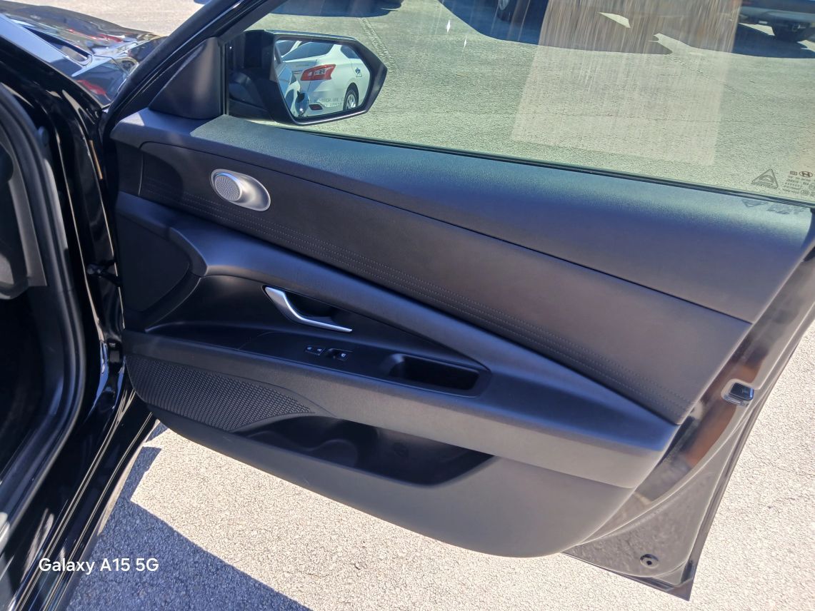 2022 Hyundai Elantra SEL Sedan 4D Maitland FL