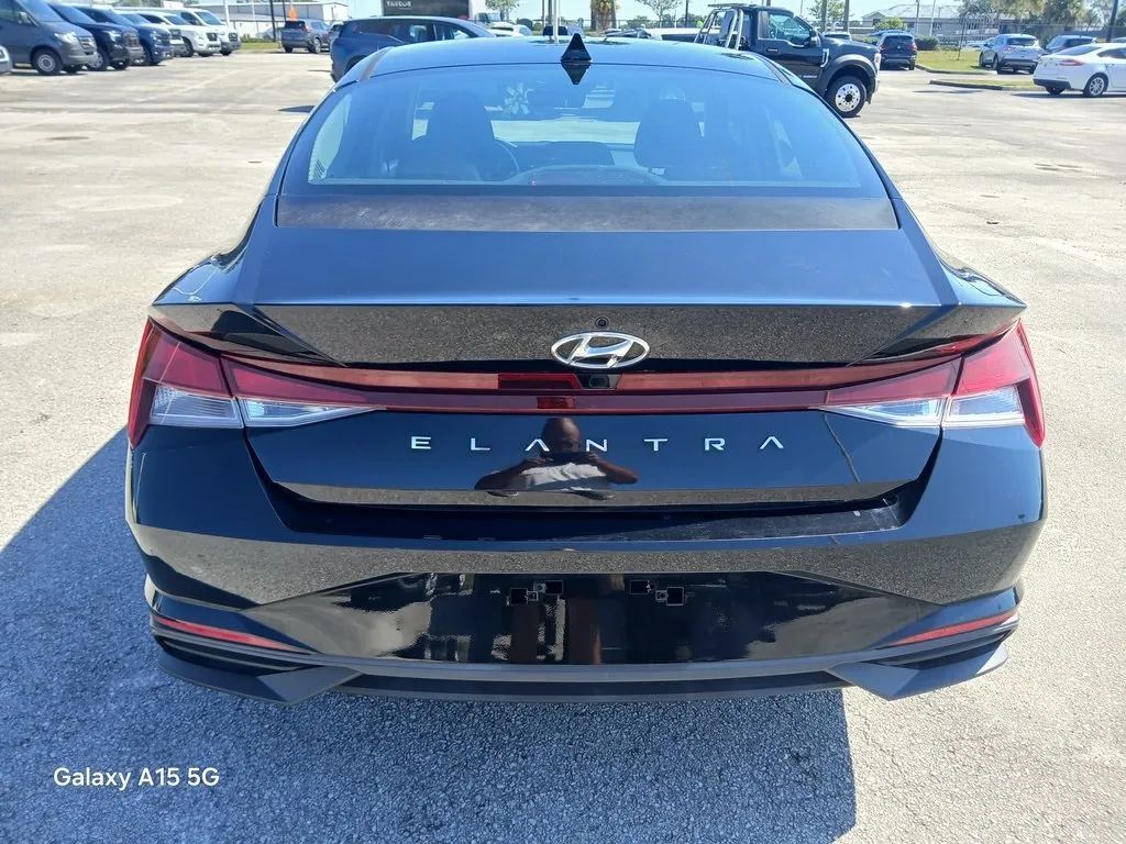 2022 Hyundai Elantra SEL Sedan 4D Maitland FL