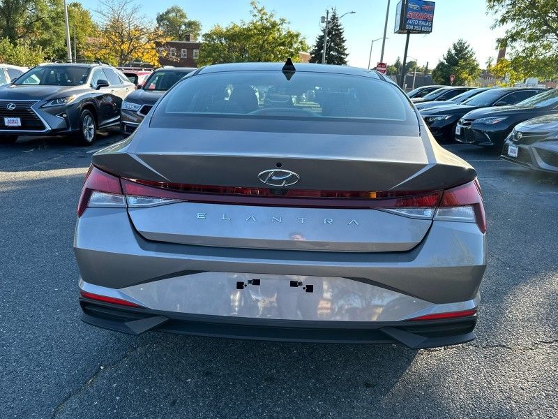 2022 Hyundai Elantra SEL Worcester MA 2022 Hyundai Elantra SEL Worcester MA