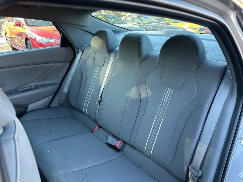 2022 Hyundai Elantra SEL Worcester MA 2022 Hyundai Elantra SEL Worcester MA