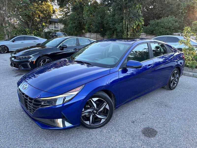 2022 Hyundai Elantra SEL w/CONV + PREM PKG. SUNR. BOSE. Seffner FL