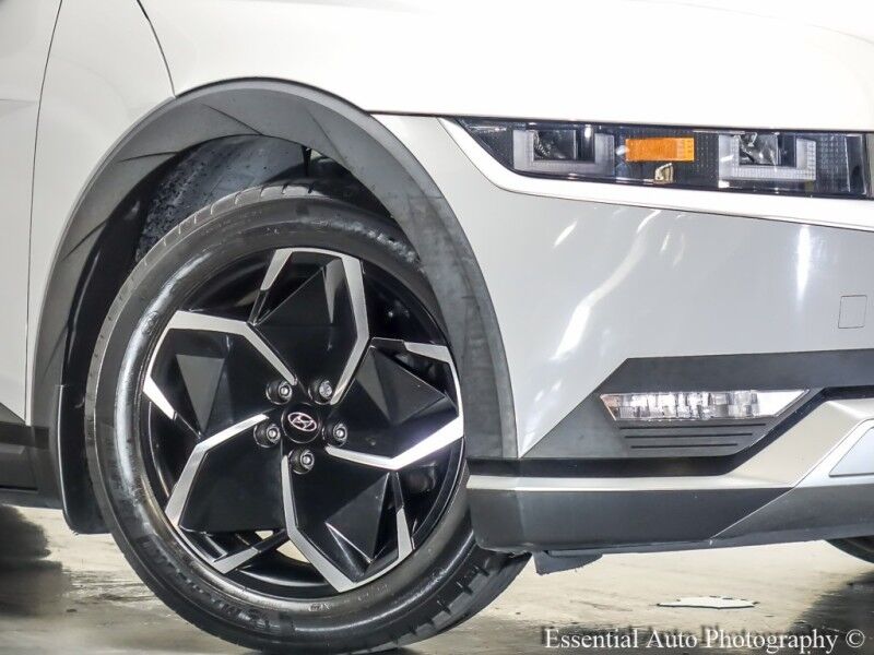 2022 Hyundai IONIQ 5 SE PRICE INCLUDES $4000 IRS TAX CREDIT!! YOU MUST QUALIFY!! Willowbrook IL