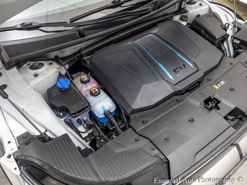 2022 Hyundai IONIQ 5 SE PRICE INCLUDES $4000 IRS TAX CREDIT!! YOU MUST QUALIFY!! Willowbrook IL