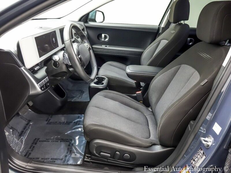 2022 Hyundai IONIQ 5 SE PRICE INCLUDES $4000 IRS TAX CREDIT!! YOU MUST QUALIFY!! Willowbrook IL