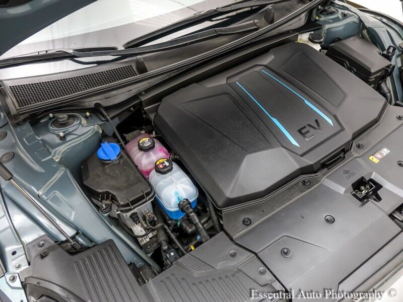 2022 Hyundai IONIQ 5 SE PRICE INCLUDES $4000 IRS TAX CREDIT!! YOU MUST QUALIFY!! Willowbrook IL