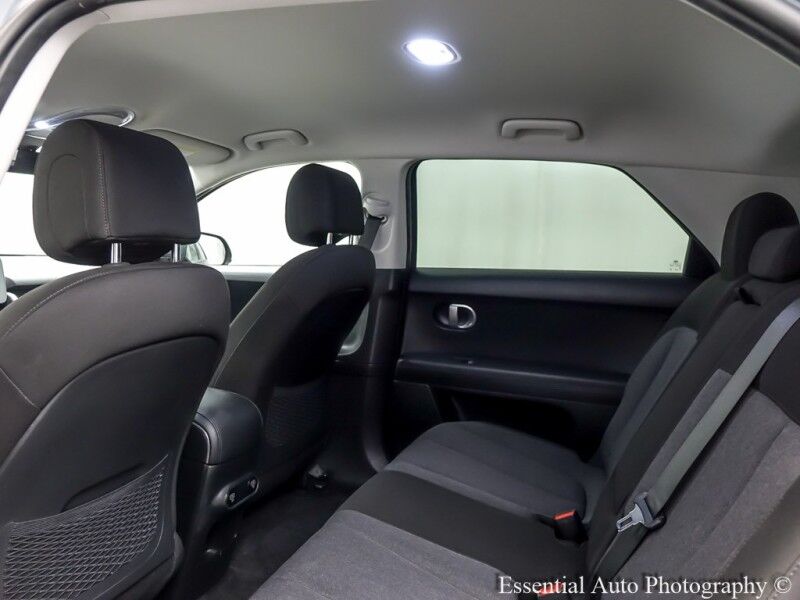 2022 Hyundai IONIQ 5 SE PRICE INCLUDES $4000 IRS TAX CREDIT!! YOU MUST QUALIFY!! Willowbrook IL