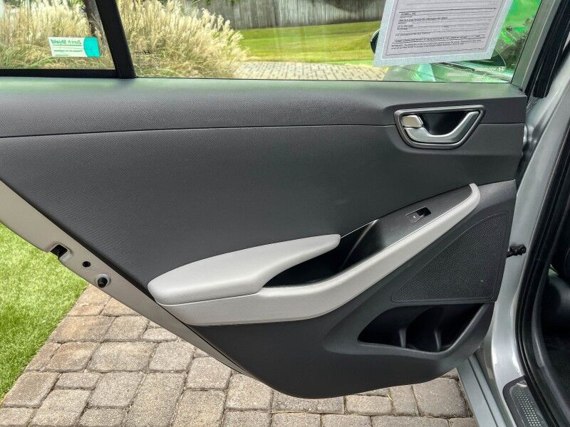 2022 Hyundai Ioniq Hybrid Limited Wilmington NC
