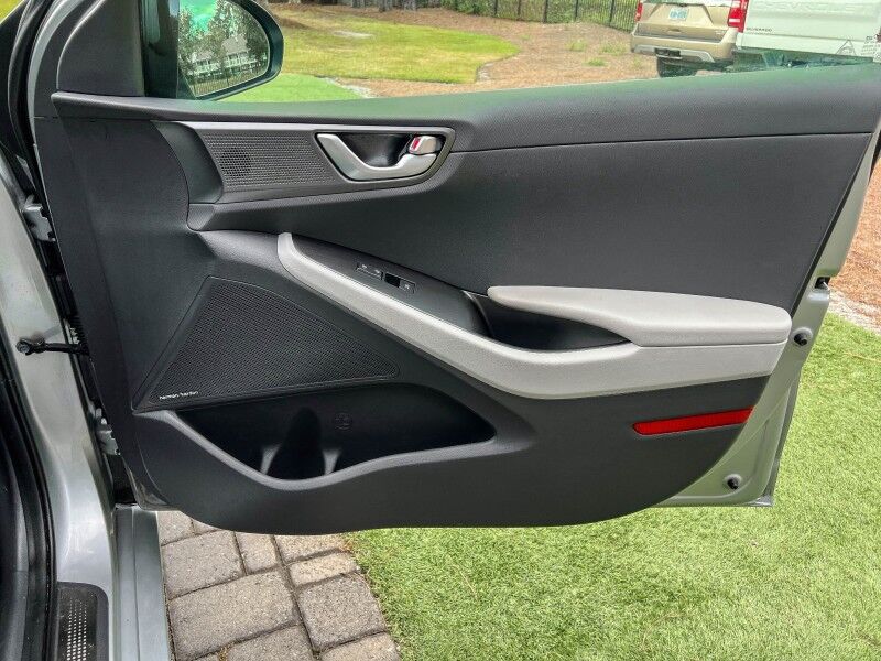 2022 Hyundai Ioniq Hybrid Limited Wilmington NC
