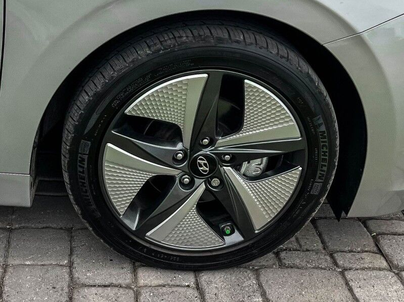 2022 Hyundai Ioniq Hybrid Limited Wilmington NC