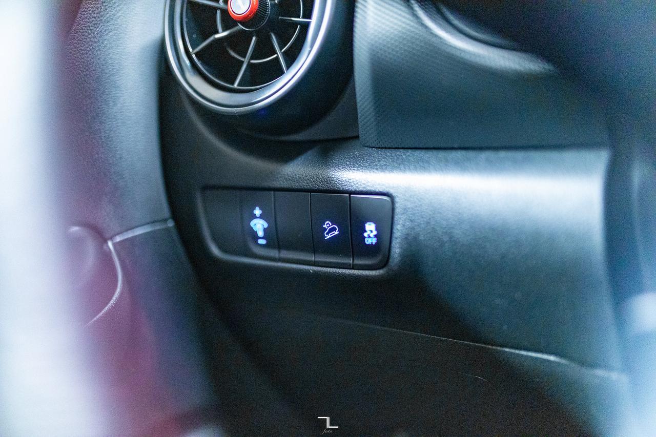 2022 Hyundai Kona AWD N-Line PSeat BCam Red Deer AB