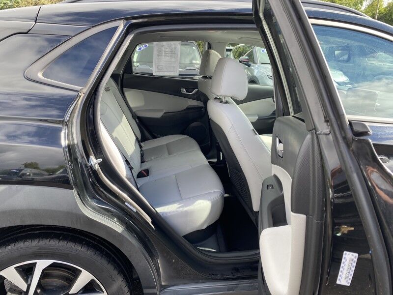 2022 Hyundai Kona Limited Springfield PA