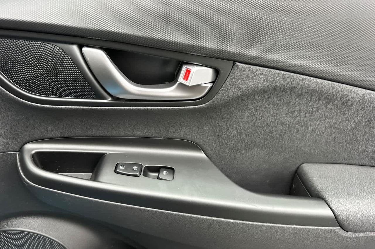 2022 Hyundai Kona Limited Roseville CA