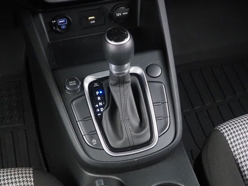 2022 Hyundai Kona SE *LANE DEPARTURE ALERT, COLLISION ALERT w/BRAKING, BACKUP-CAMERA, CRUISE CONTROL, COLOR TOUCHSCREEN, MULTI-FUNCTION STEERING WHEEL, ALLOY WHEELS, ANDROID & APPLE Round Rock TX