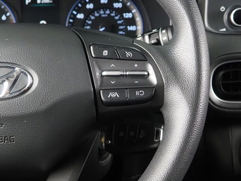2022 Hyundai Kona SE *LANE DEPARTURE ALERT, COLLISION ALERT w/BRAKING, BACKUP-CAMERA, CRUISE CONTROL, COLOR TOUCHSCREEN, MULTI-FUNCTION STEERING WHEEL, ALLOY WHEELS, ANDROID & APPLE Round Rock TX