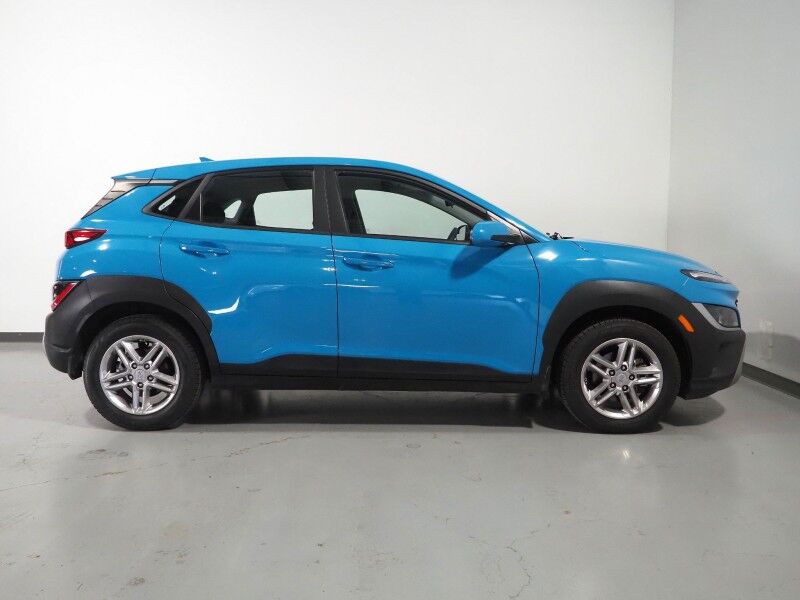 2022 Hyundai Kona SE *LANE DEPARTURE ALERT, COLLISION ALERT w/BRAKING, BACKUP-CAMERA, CRUISE CONTROL, COLOR TOUCHSCREEN, MULTI-FUNCTION STEERING WHEEL, ALLOY WHEELS, ANDROID & APPLE Round Rock TX