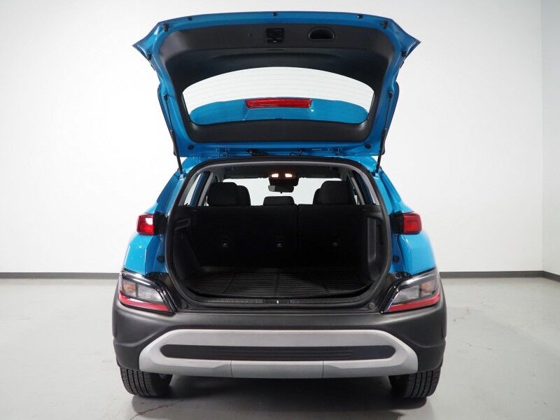 2022 Hyundai Kona SE *LANE DEPARTURE ALERT, COLLISION ALERT w/BRAKING, BACKUP-CAMERA, CRUISE CONTROL, COLOR TOUCHSCREEN, MULTI-FUNCTION STEERING WHEEL, ALLOY WHEELS, ANDROID & APPLE Round Rock TX