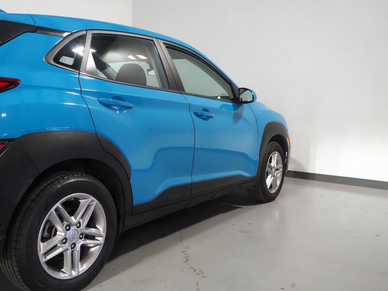 2022 Hyundai Kona SE *LANE DEPARTURE ALERT, COLLISION ALERT w/BRAKING, BACKUP-CAMERA, CRUISE CONTROL, COLOR TOUCHSCREEN, MULTI-FUNCTION STEERING WHEEL, ALLOY WHEELS, ANDROID & APPLE Round Rock TX