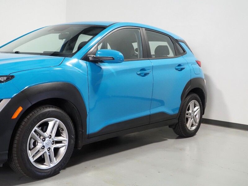 2022 Hyundai Kona SE *LANE DEPARTURE ALERT, COLLISION ALERT w/BRAKING, BACKUP-CAMERA, CRUISE CONTROL, COLOR TOUCHSCREEN, MULTI-FUNCTION STEERING WHEEL, ALLOY WHEELS, ANDROID & APPLE Round Rock TX