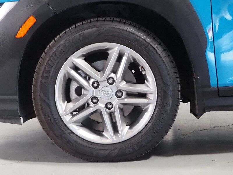 2022 Hyundai Kona SE *LANE DEPARTURE ALERT, COLLISION ALERT w/BRAKING, BACKUP-CAMERA, CRUISE CONTROL, COLOR TOUCHSCREEN, MULTI-FUNCTION STEERING WHEEL, ALLOY WHEELS, ANDROID & APPLE Round Rock TX
