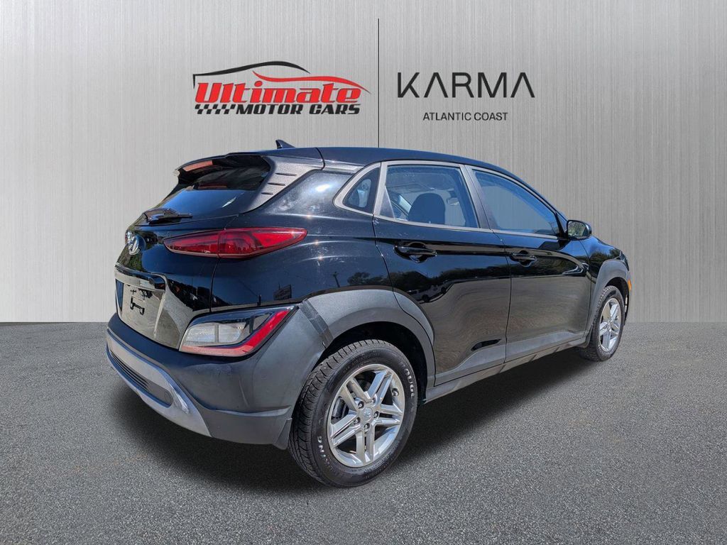 2022 Hyundai Kona SE