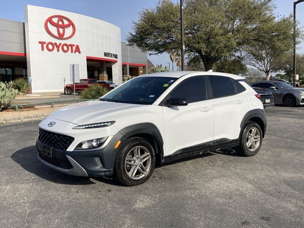 2022 Hyundai Kona SE