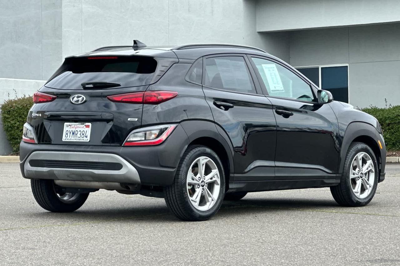 2022 Hyundai Kona SEL