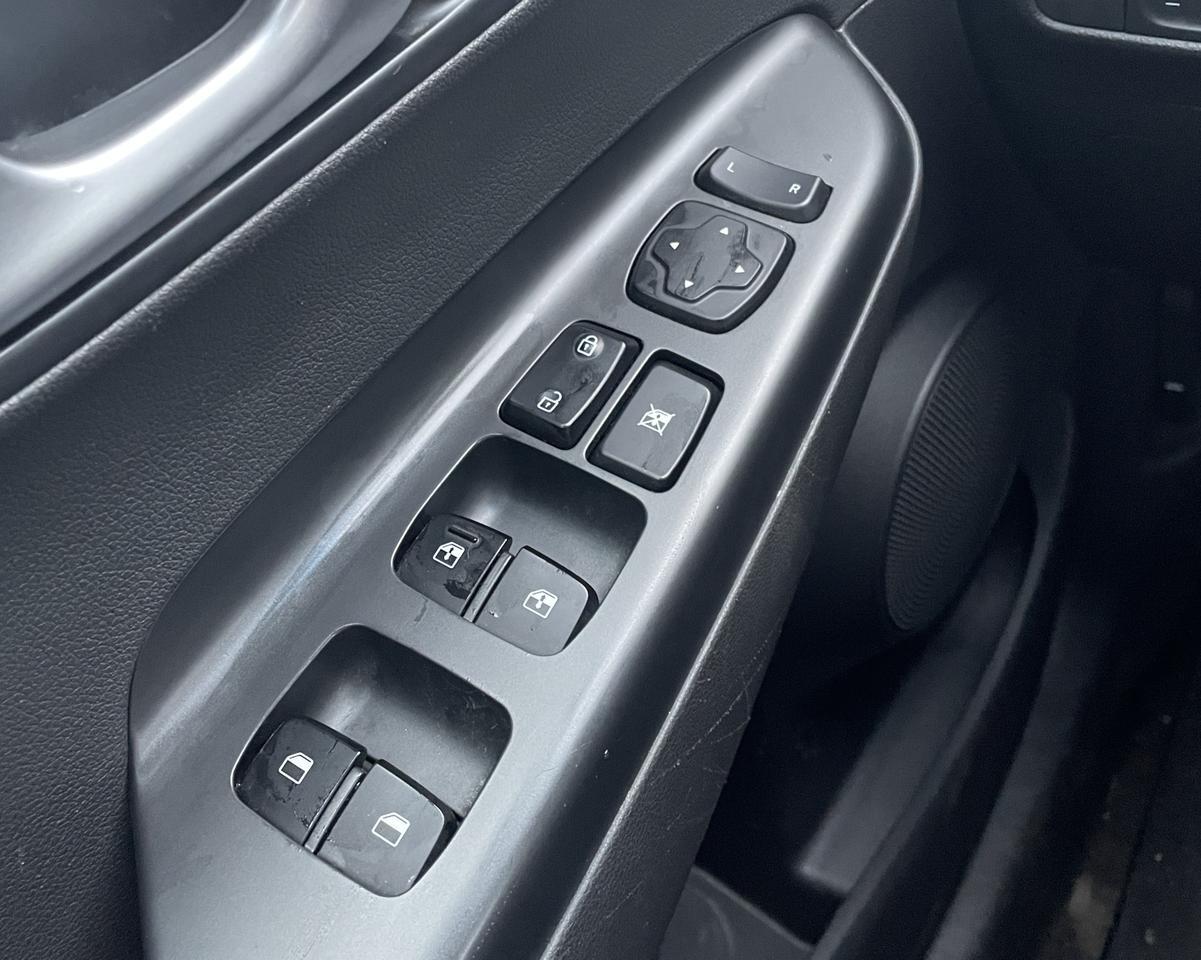 2022 Hyundai Kona SEL Sport Utility 4D Port Orchard WA