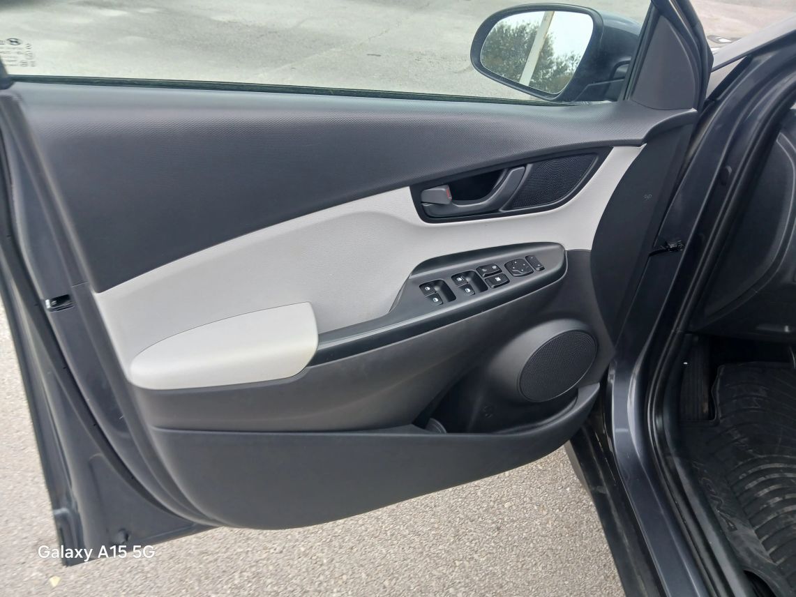 2022 Hyundai Kona SEL Sport Utility 4D Maitland FL