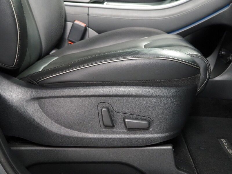 2022 Hyundai Palisade Calligraphy AWD *HEADS-UP DISPLAY, NAVIGATION, ADAPTIVE CRUISE, SAFETY ALERTS, 360 VIEW CAMERAS, DUAL PANEL MOONROOF, NAPPA LEATHER, CLIMATE SEATS, 2ND ROW CAPTAIN'S, HARMAN/KARDON, WIRELESS CHARGING Round Rock TX