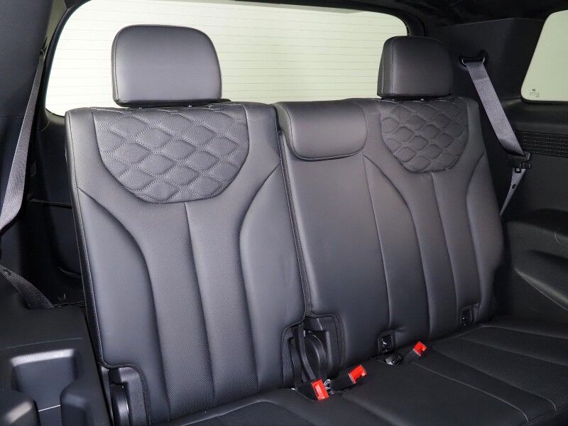 2022 Hyundai Palisade Calligraphy AWD *HEADS-UP DISPLAY, NAVIGATION, ADAPTIVE CRUISE, SAFETY ALERTS, 360 VIEW CAMERAS, DUAL PANEL MOONROOF, NAPPA LEATHER, CLIMATE SEATS, 2ND ROW CAPTAIN'S, HARMAN/KARDON, WIRELESS CHARGING Round Rock TX